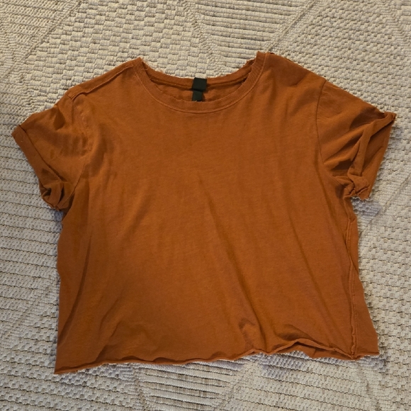 Crop Tee - Picture 1 of 6
